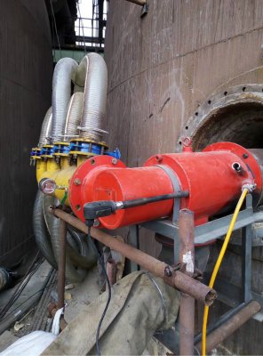 河南湯陰亞新鋼鐵有限公司高爐烘爐施工